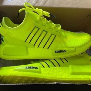 Adidas Original NMD R1 V2